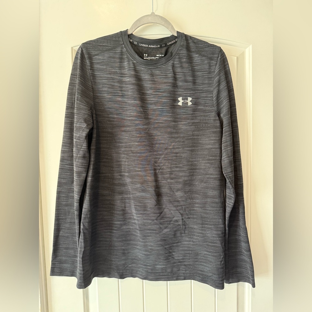Under Armour Men's Gray Long Sleeve Shirt